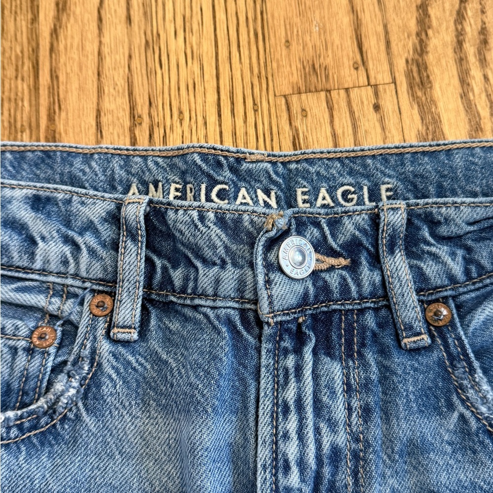 American Eagle Outfitters Womens high rise baggy jeans